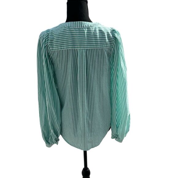 A New Day Green and White Striped Balloon Sleeve Button-up Blouse XS - Picture 3 of 6